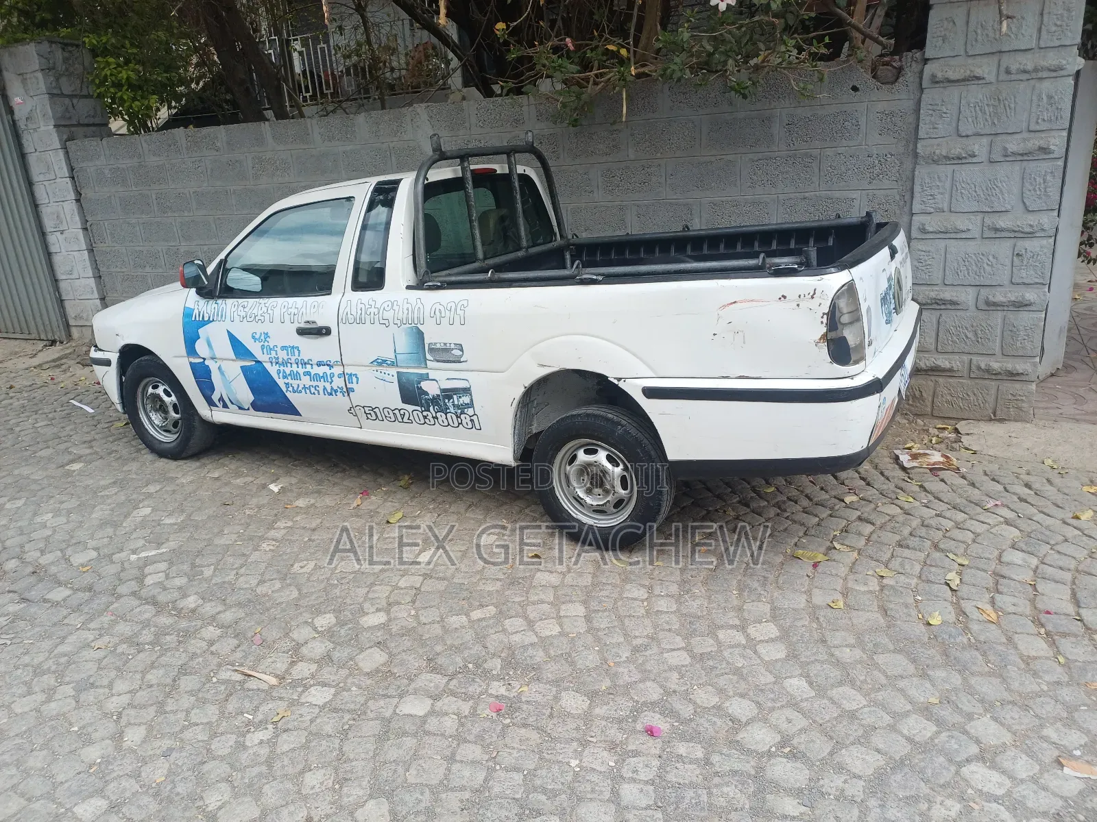 Volkswagen Polo 2002 White