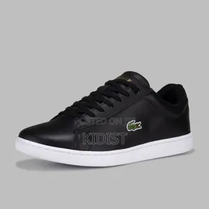 Lacoste Sneakers