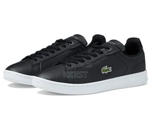 Lacoste Sneakers