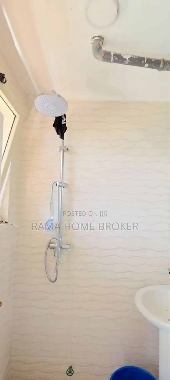 Furnished 2bdrm Condo in አያት 40/60 ኮንዶሚኒየም, Yeka for sale