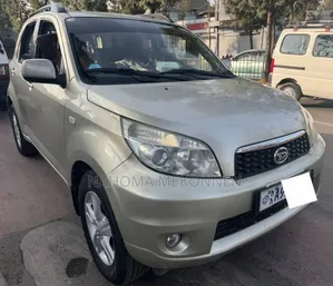 Daihatsu Terios 2010 Gold