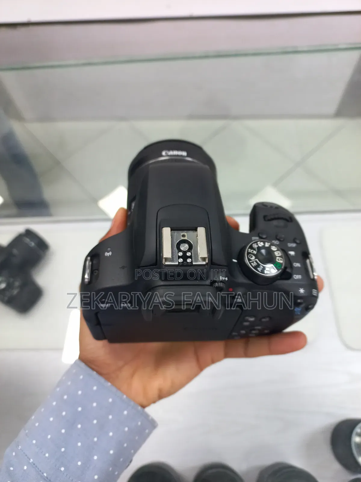 Canon 800d