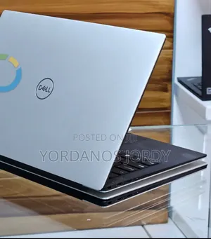 New Laptop Dell XPS 13 16GB Intel Core i7 SSD 512GB