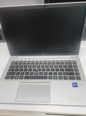 New Laptop HP EliteBook 840 G8 16GB Intel Core i7 SSD 512GB