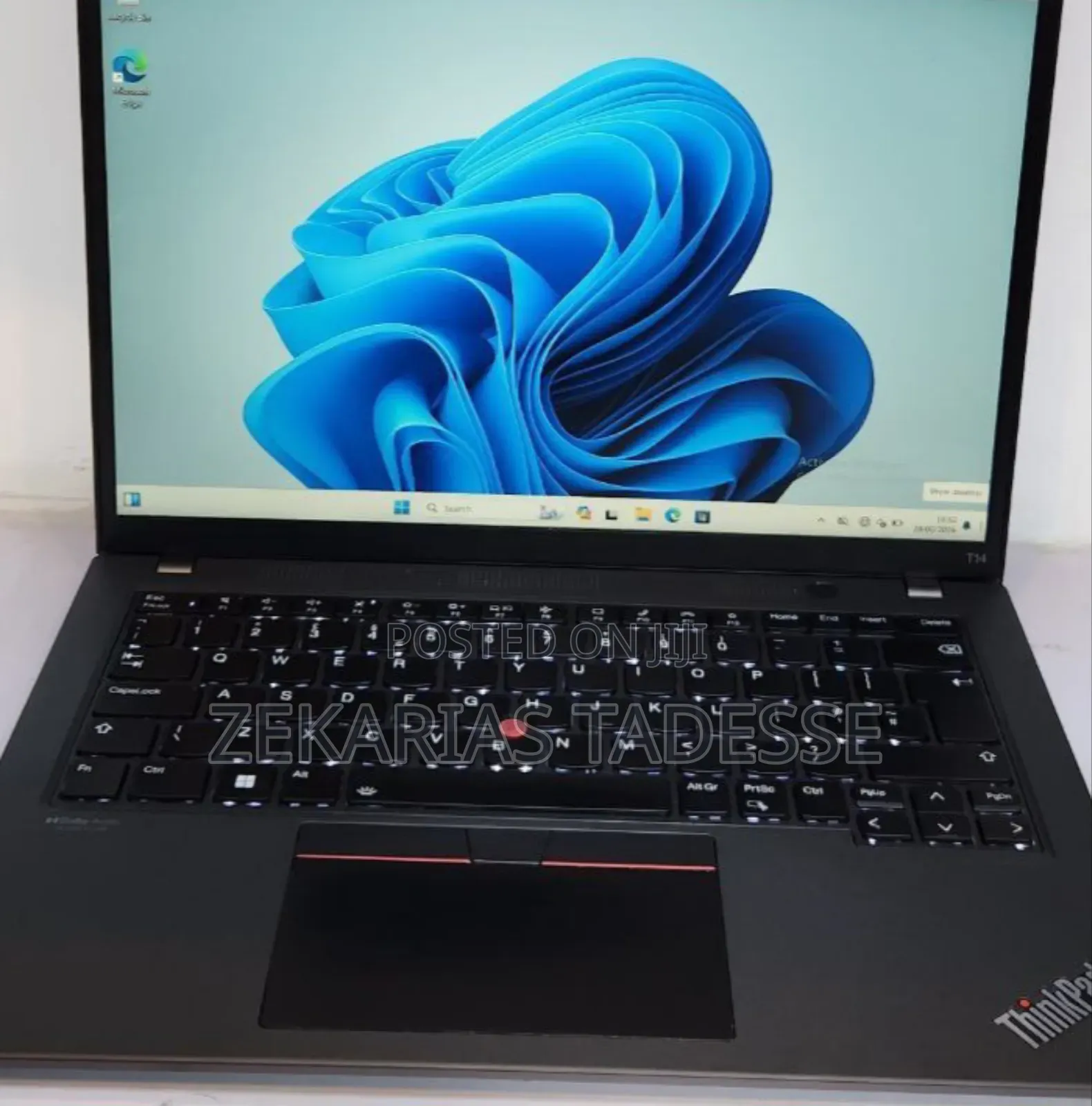 New Laptop Lenovo ThinkPad T14 16GB Intel Core i7 SSD 1T