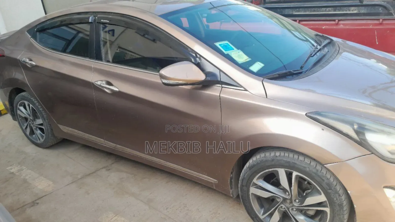 Hyundai Elantra 2015 Gold
