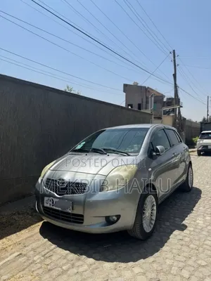 Toyota Yaris 1.0 VVT-i 2007 Gray