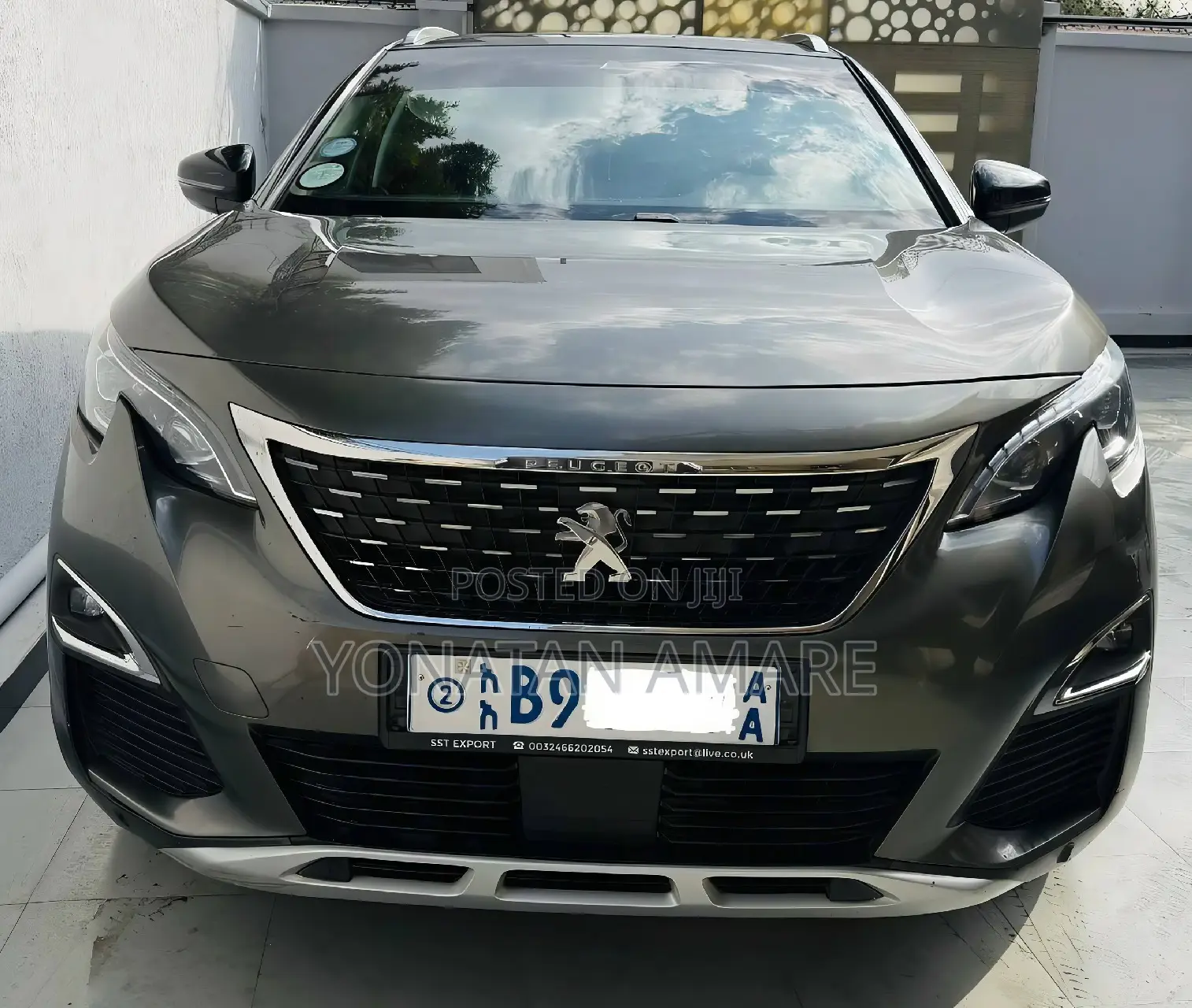 Peugeot 5008 2022 Gray