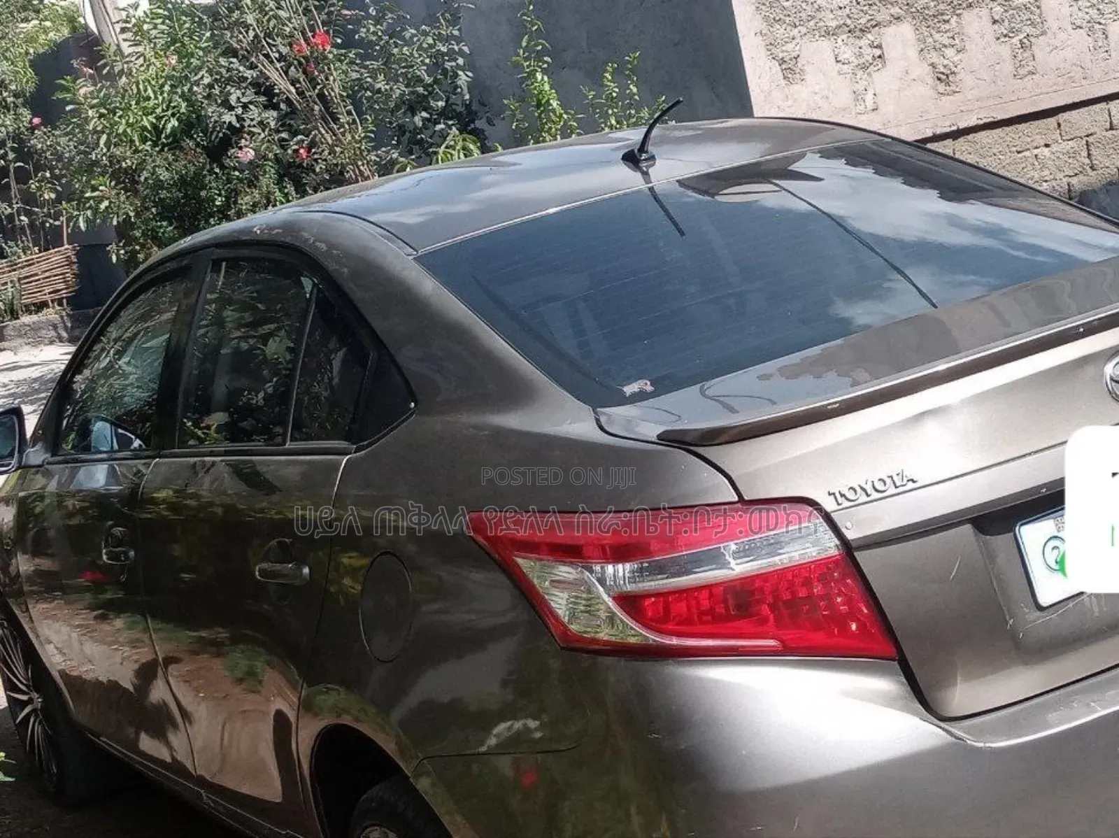 Toyota Yaris 2014 Gray