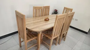 Dining Table የመመገቢያ ጠረቤዛ