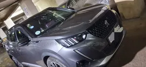 Peugeot 2008 2022 Gray