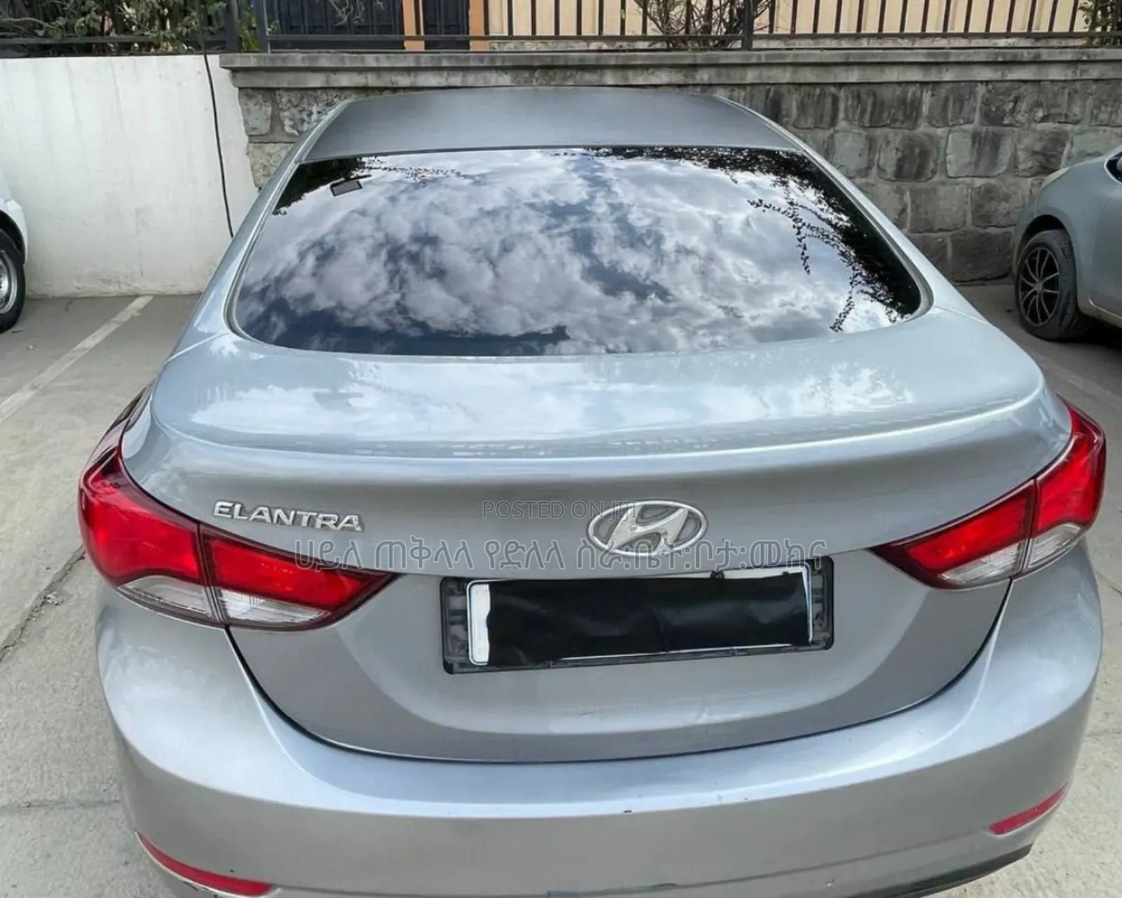Hyundai Elantra 2015 Silver