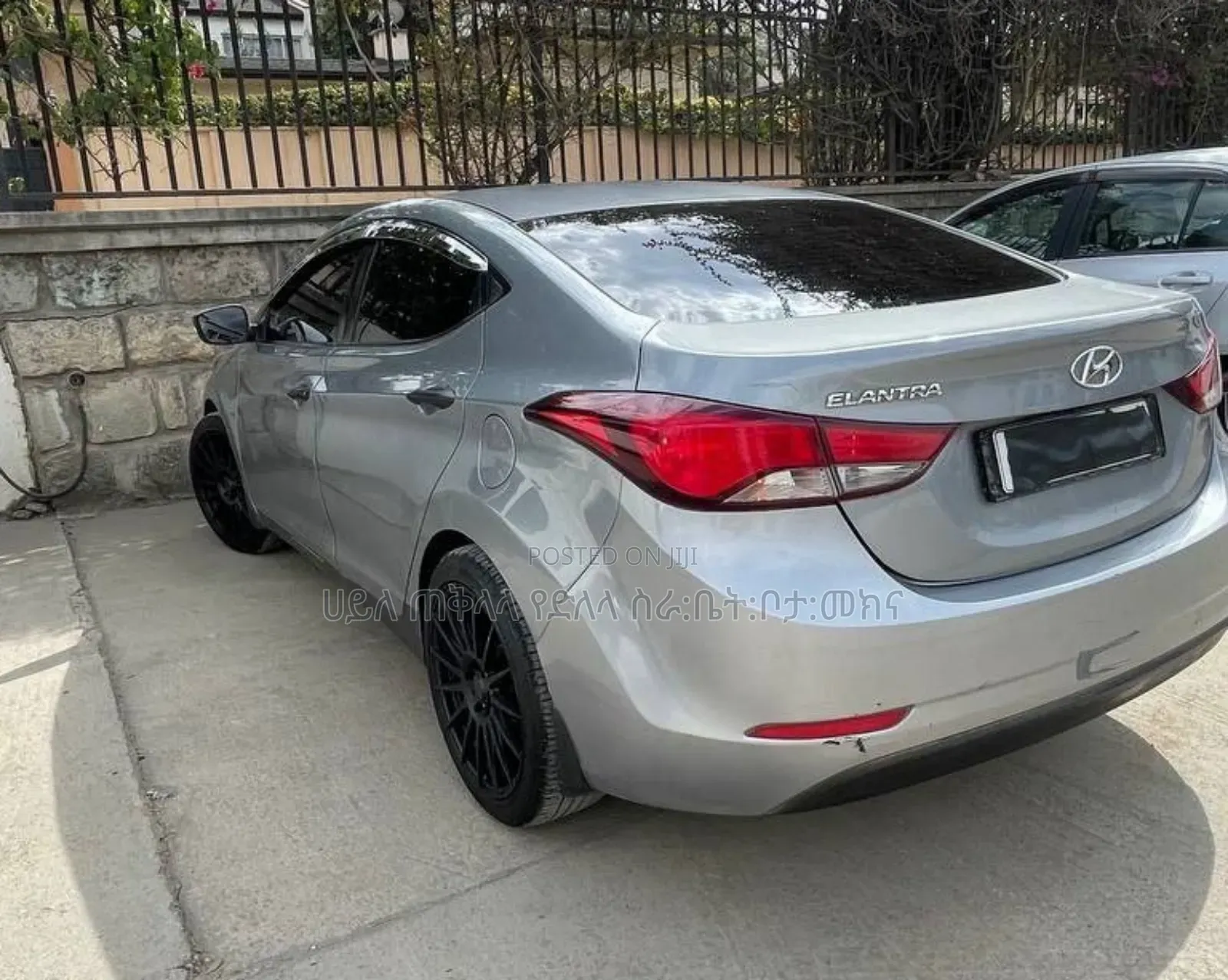 Hyundai Elantra 2015 Silver