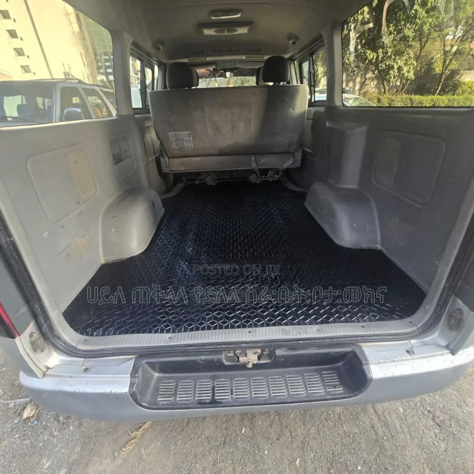 Toyota HiAce 2007 Silver