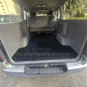 Toyota HiAce 2007 Silver