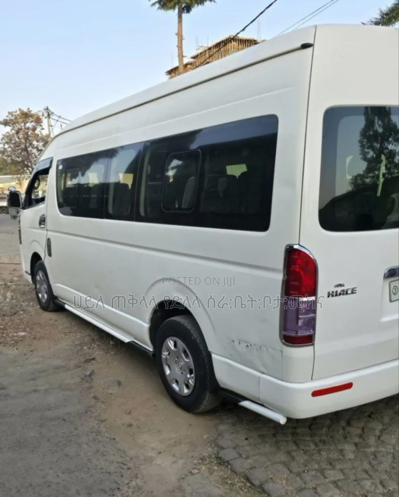 Toyota HiAce 2022 White