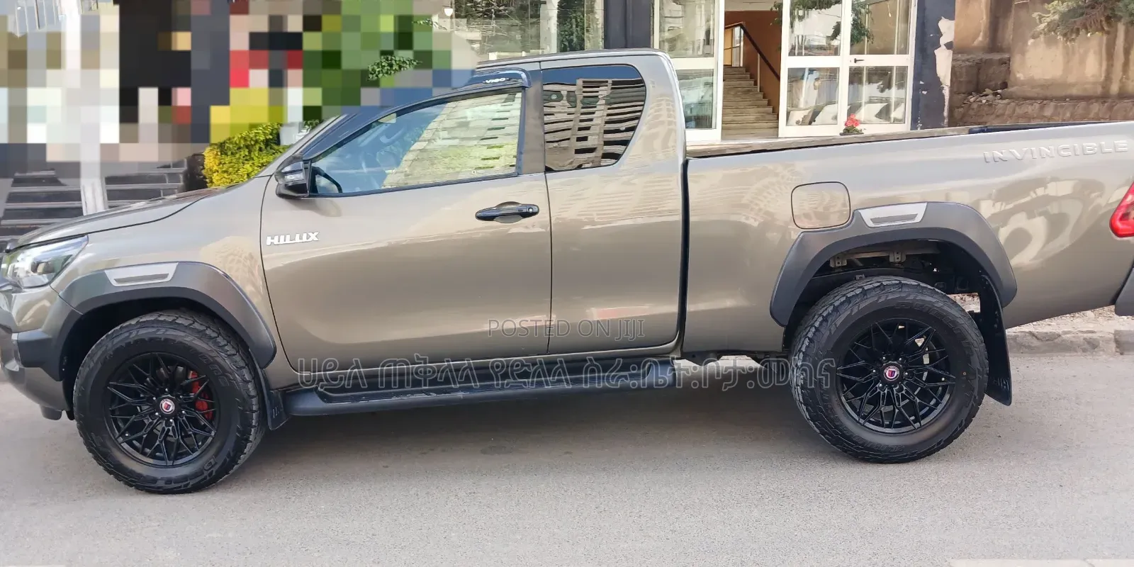 Toyota Hilux 2022 Gold