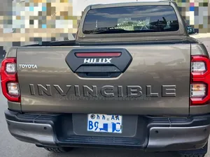 Toyota Hilux 2022 Gold