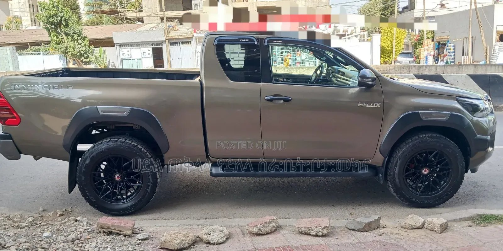 Toyota Hilux 2022 Gold