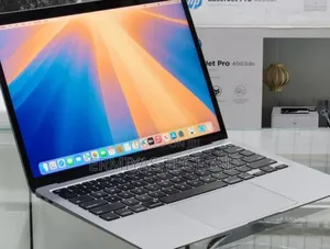 New Laptop Apple MacBook Pro M1 16GB Intel Core M3 SSD 512GB