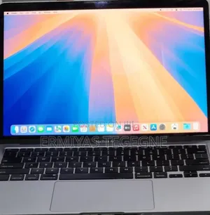 New Laptop Apple MacBook Pro M1 16GB Intel Core M3 SSD 512GB