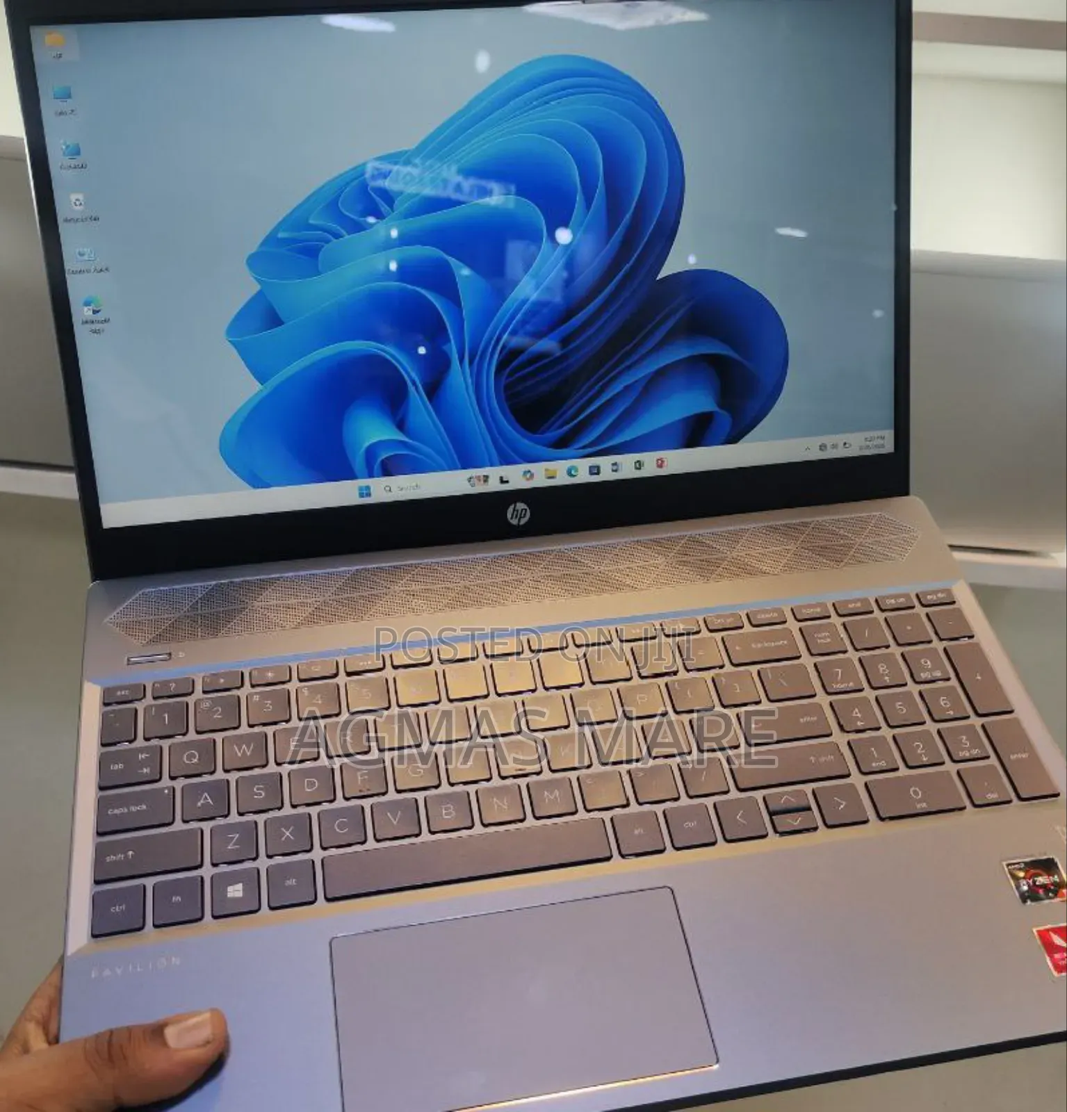 New Laptop HP Pavilion 15 8GB AMD Ryzen 5 SSD 512GB