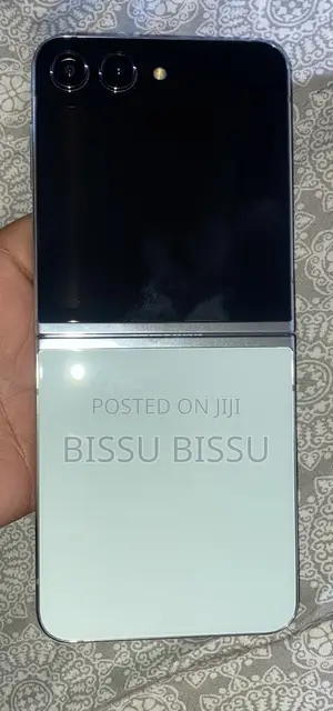 New Samsung Galaxy Z Flip 5 512 GB Blue