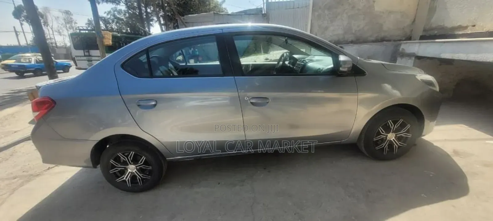 Mitsubishi Attrage 2022 Gray