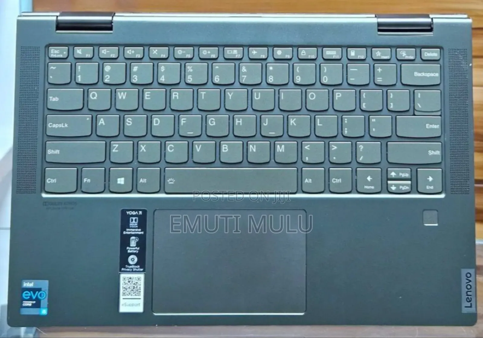 New Laptop Lenovo Yoga 7i 12GB Intel Core i5 SSD 512GB