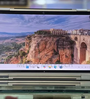 New Laptop HP EliteBook x360 1040 G7 16GB Intel Core i7 SSD 512GB