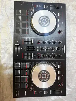 Brand New Pioneer DDJ Sb2 Controller