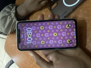 Apple iPhone XR 64 GB White