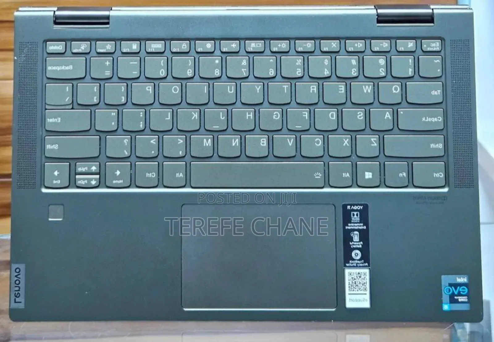 New Laptop Lenovo Yoga 7i 12GB Intel Core i5 SSD 512GB