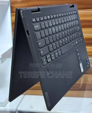 New Laptop Lenovo Yoga 7i 12GB Intel Core i5 SSD 512GB