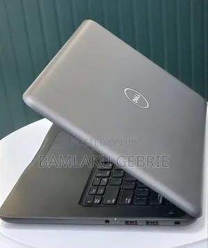 New Laptop Dell Latitude 3380 8GB Intel Core i5 SSD 256GB