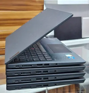 New Laptop Lenovo ThinkPad T14s G4 16GB Intel Core i5 SSD 512GB