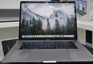 New Laptop Apple MacBook Pro 2019 16GB Intel Core i9 SSD 512GB