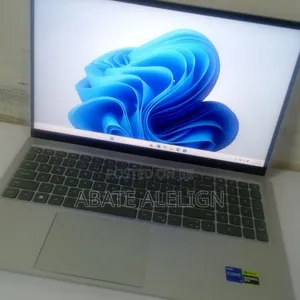 New Laptop Dell Inspiron 15 16GB Intel Core i7 SSD 512GB