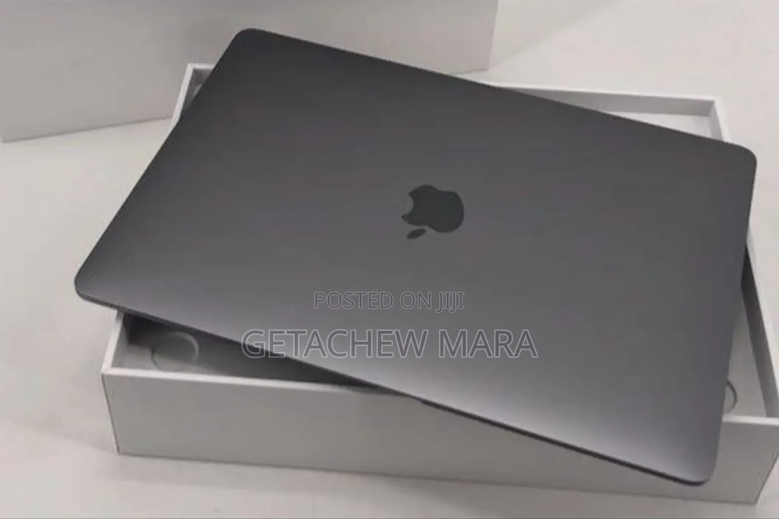 New Laptop Apple MacBook Air 2020 M1 16GB Intel SSD 256GB