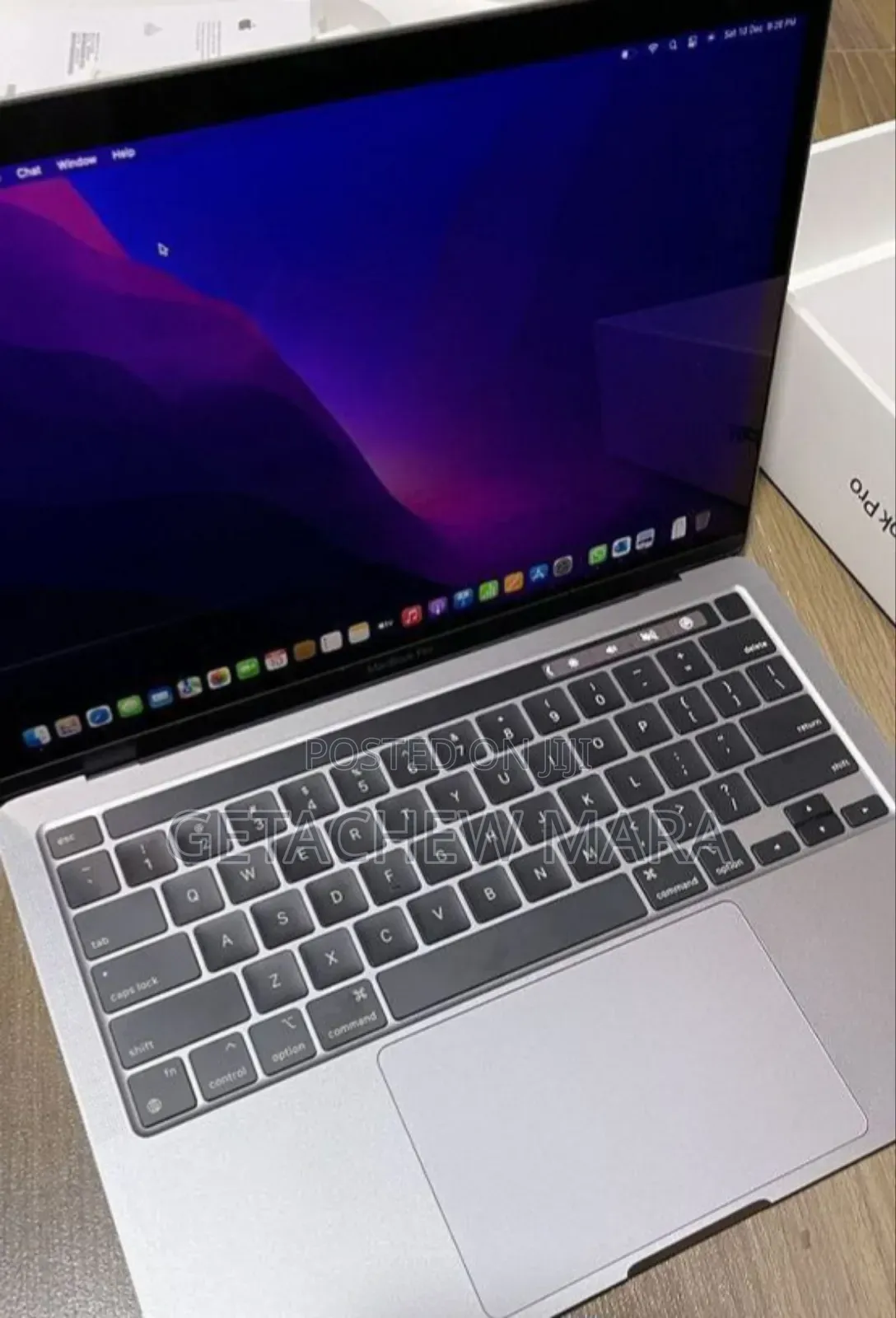 New Laptop Apple MacBook Air 2020 M1 16GB Intel SSD 256GB