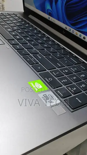 New Laptop HP ZBook Studio 16GB Intel Core i7 SSD 512GB