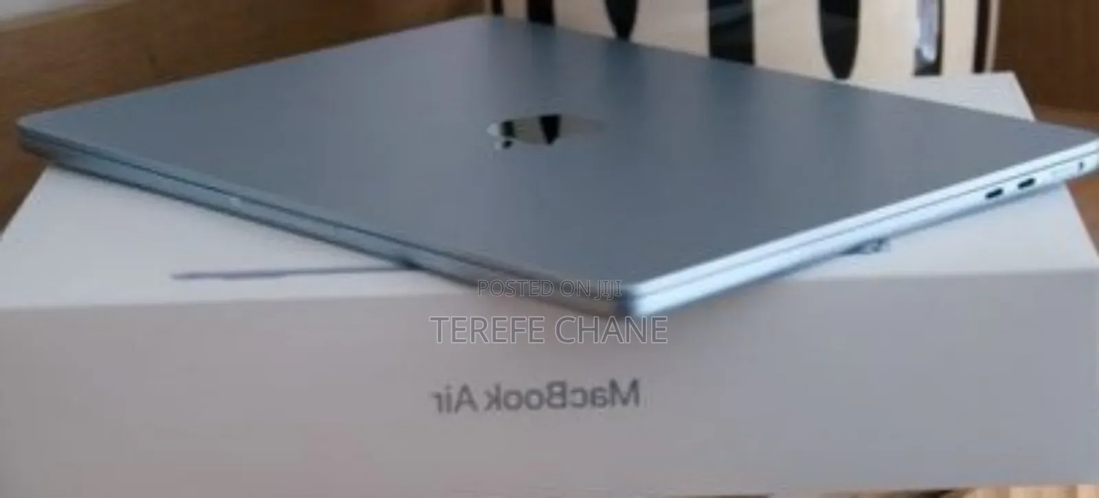 New Laptop Apple MacBook Air 2025 M4 15-inch 16GB Apple M4 SSD 256GB