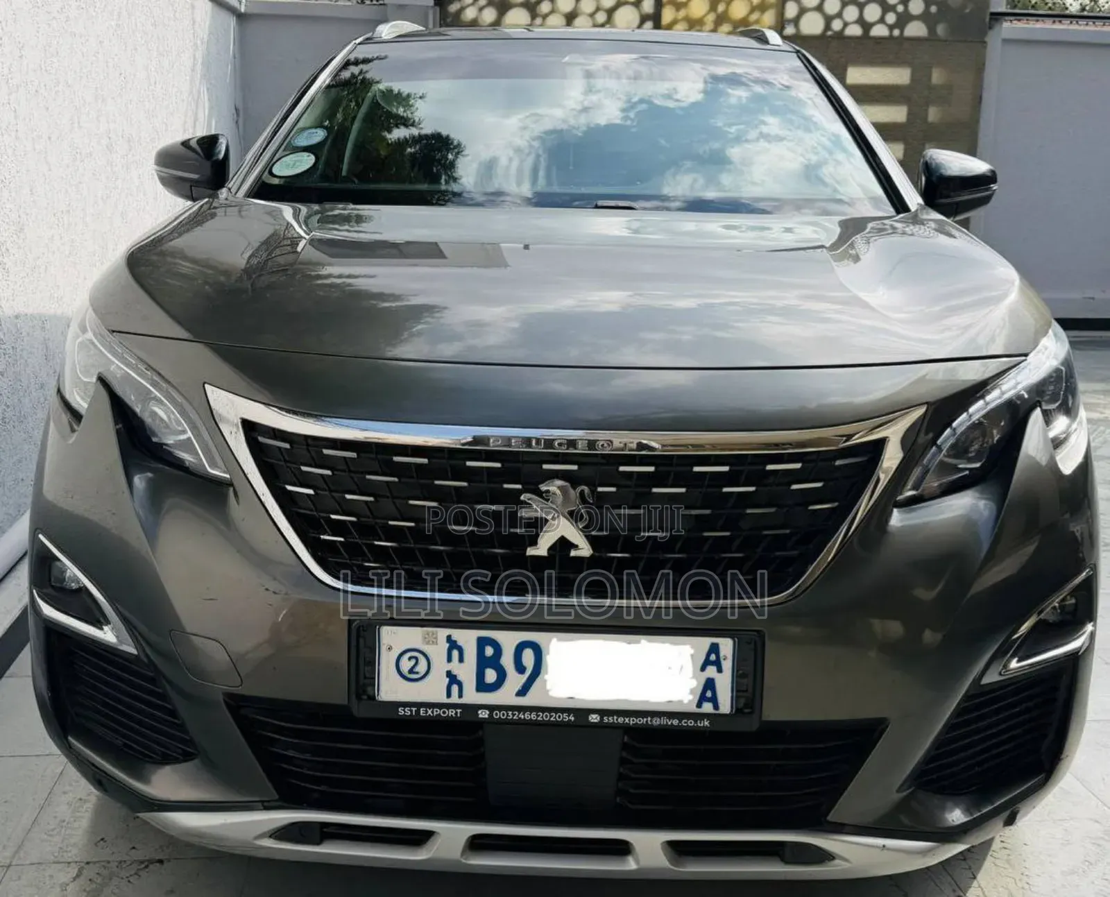 Peugeot 5008 2021 Gray