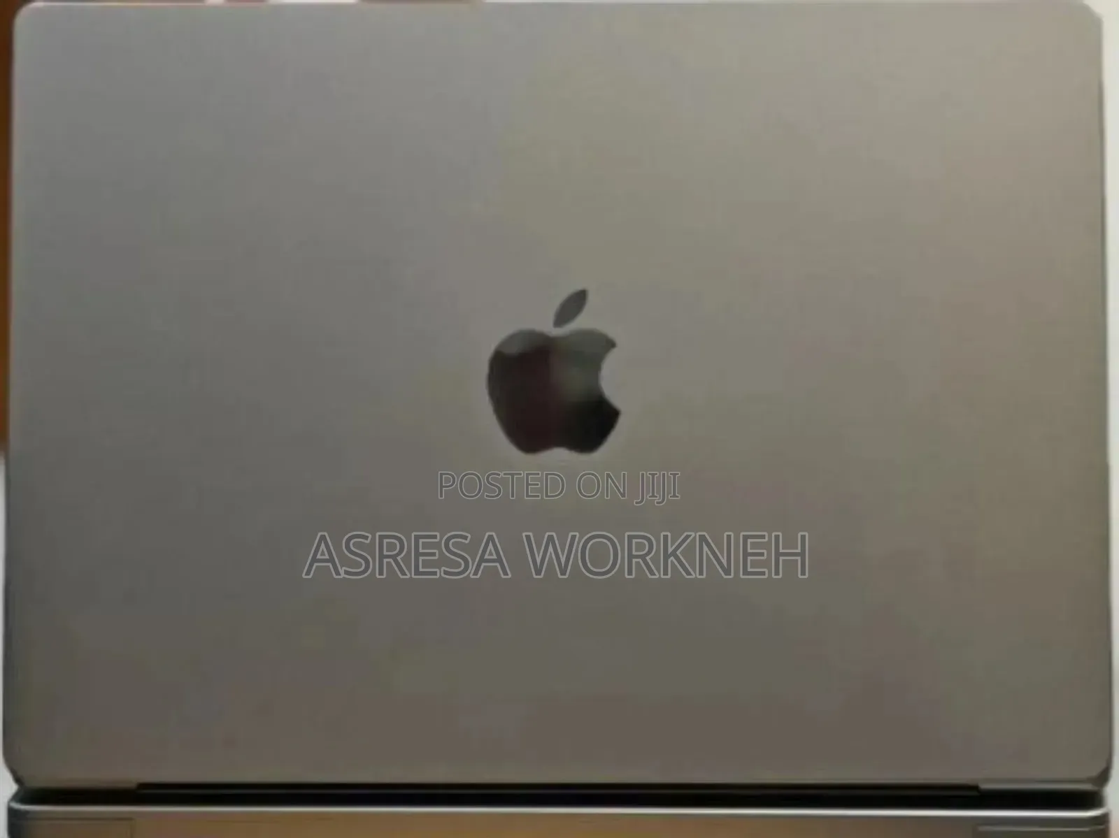 New Laptop Apple MacBook Pro M1 32GB Intel Core i9 SSD 512GB