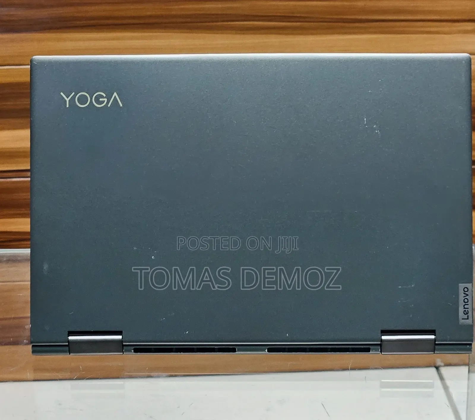 New Laptop Lenovo Yoga 7i 12GB Intel Core i7 SSD 512GB