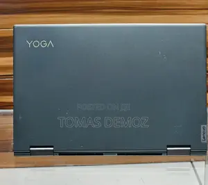 New Laptop Lenovo Yoga 7i 12GB Intel Core i7 SSD 512GB