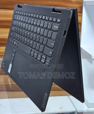 New Laptop Lenovo Yoga 7i 12GB Intel Core i7 SSD 512GB