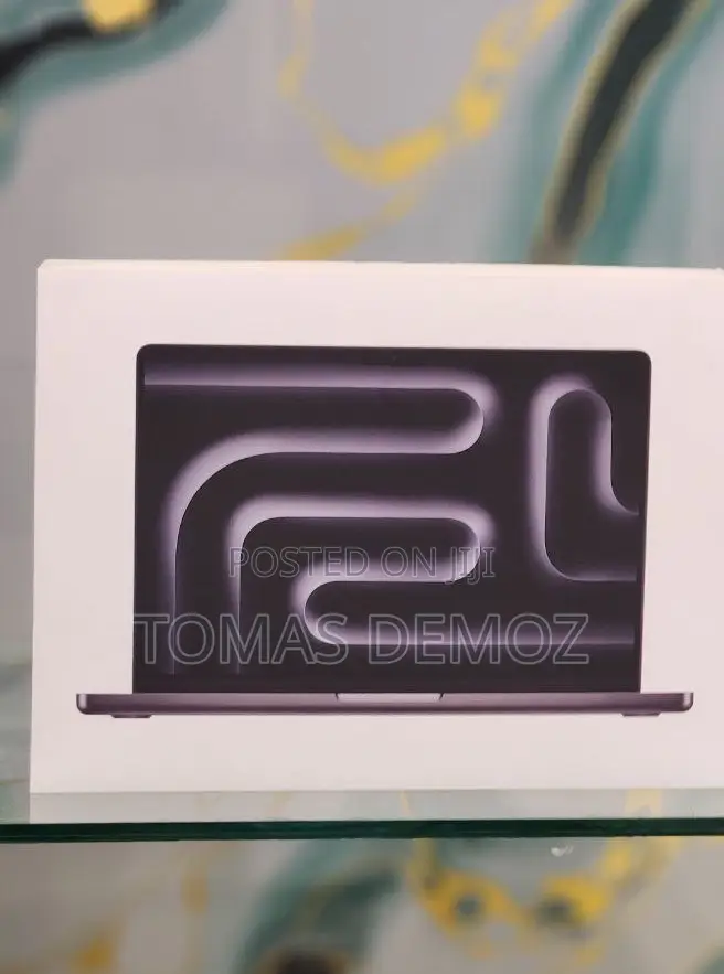 New Laptop Apple Macbook Pro 2025 M5 14-inch 16GB Apple M5 SSD 1T