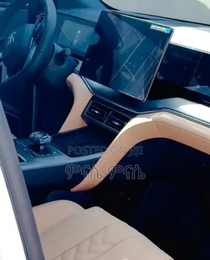 New BYD Qin L DM-i 2025 White