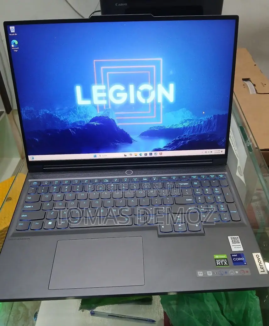 New Laptop Lenovo Legion 7 16GB Intel Core i9 SSD 1T